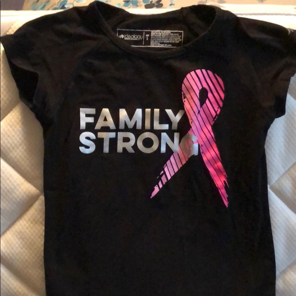 Breast cancer awareness family strong shirt